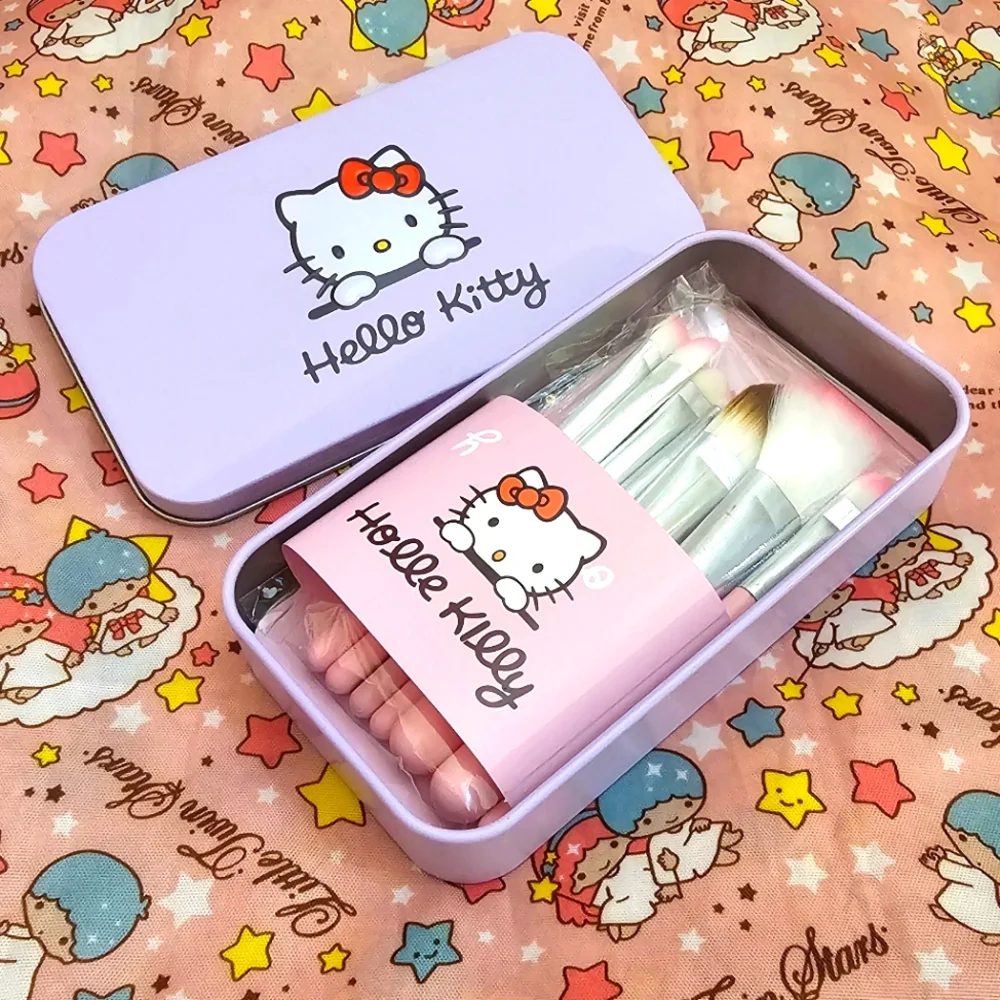 Hello Kitty Pink Sanrio Beauty Brush 7 piece Set with metal case New - Picture 1 of 10
